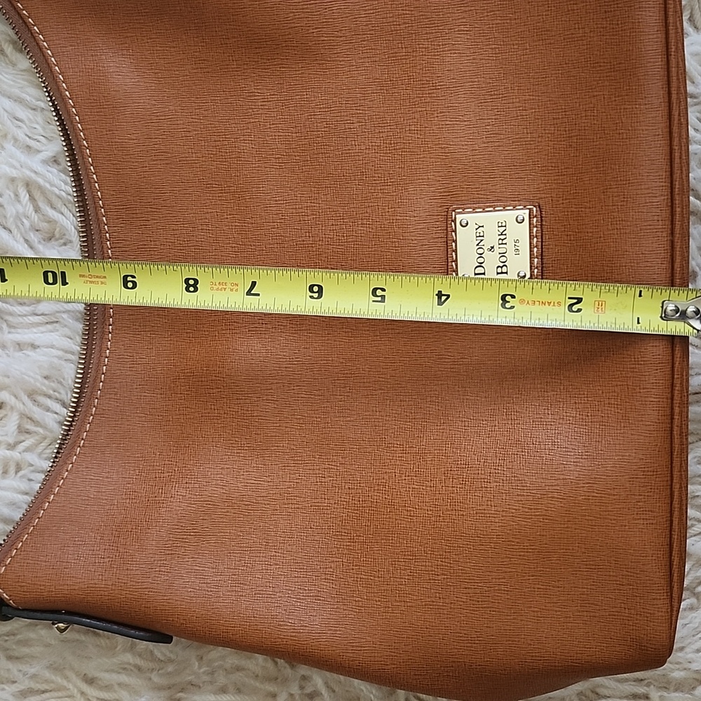 SALE💥Dooney & Bourke Hobo Purse - Picture 13 of 17